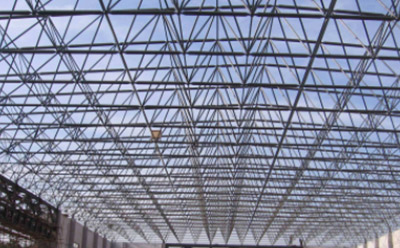 海晏钢结构厂房屋面板及保温层安装 海晏钢结构厂房屋面板及保温层安装